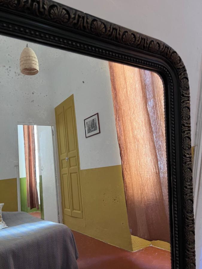 לה קיוטאט L'Appartement Du Cafe De L'Horloge מראה חיצוני תמונה